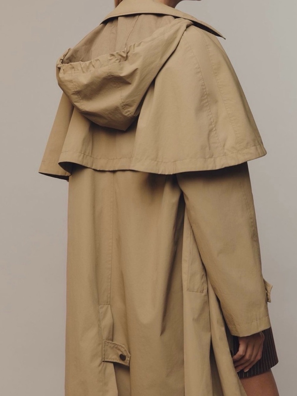 Avec Les Filles Hooded Cape Raincoat - Picture 2 of 10